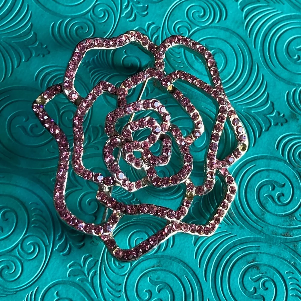 SOLD--Women's rhinestone Rose Brooch Pink - Picture 2 of 8